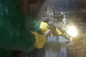 武汉消防水池堵漏施工视频